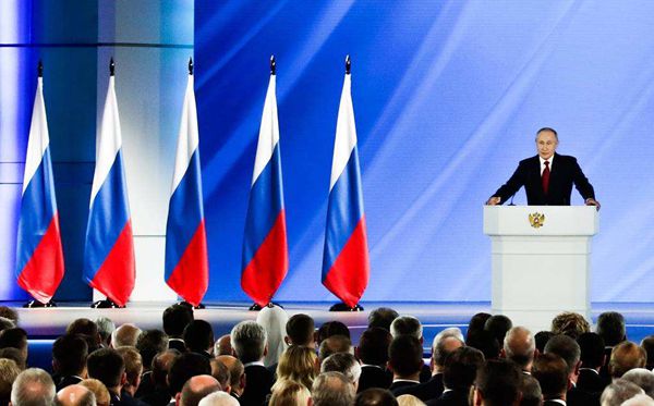 俄罗斯普京总统正在讲国情咨文